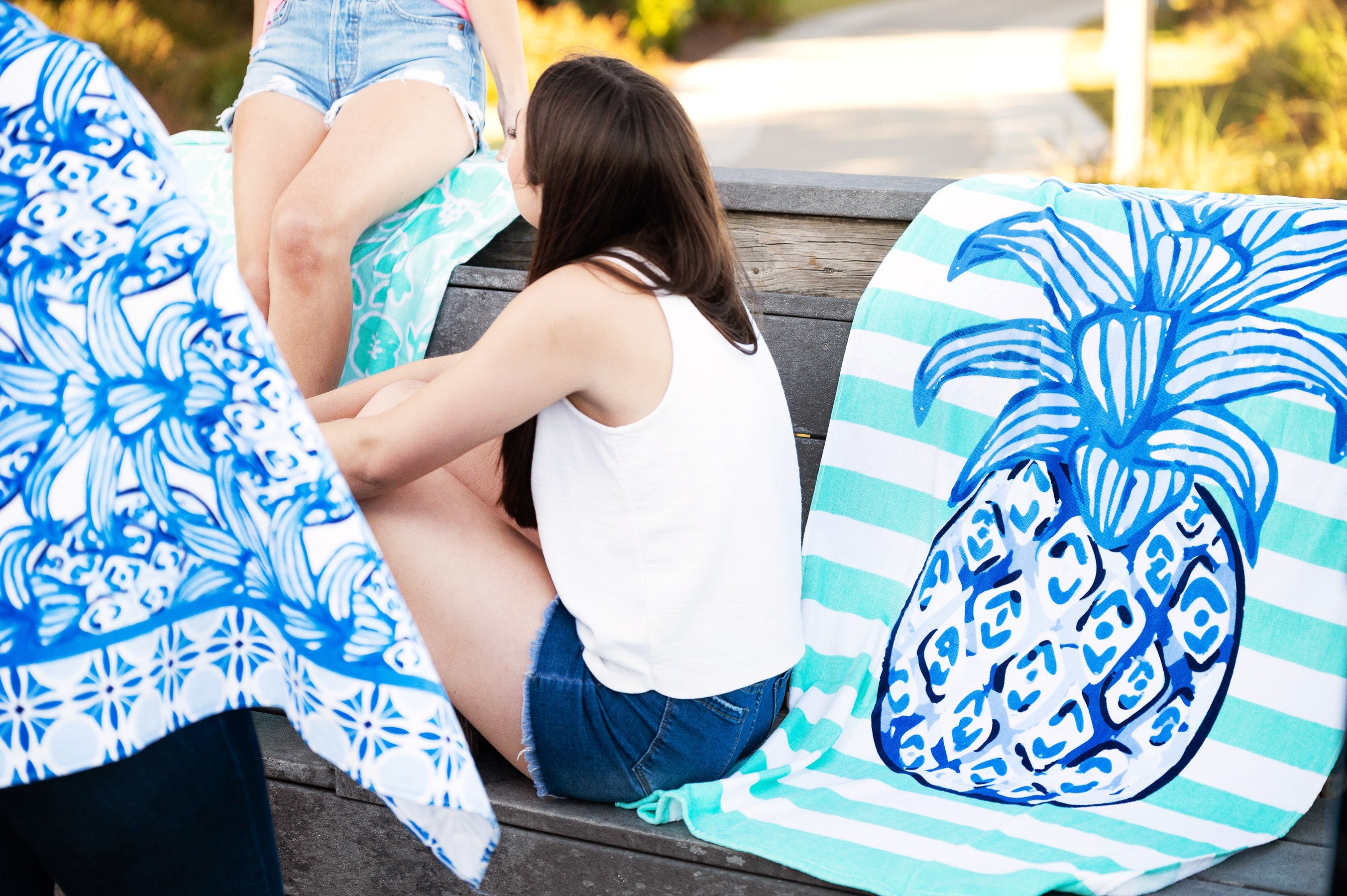 ✏️ Beach Towel - Pineapple Stripe (Customizable)