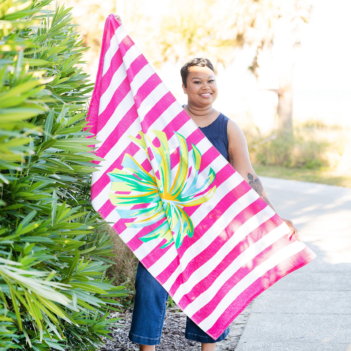 ✏️ Beach Towel - Palm Stripe (Customizable)