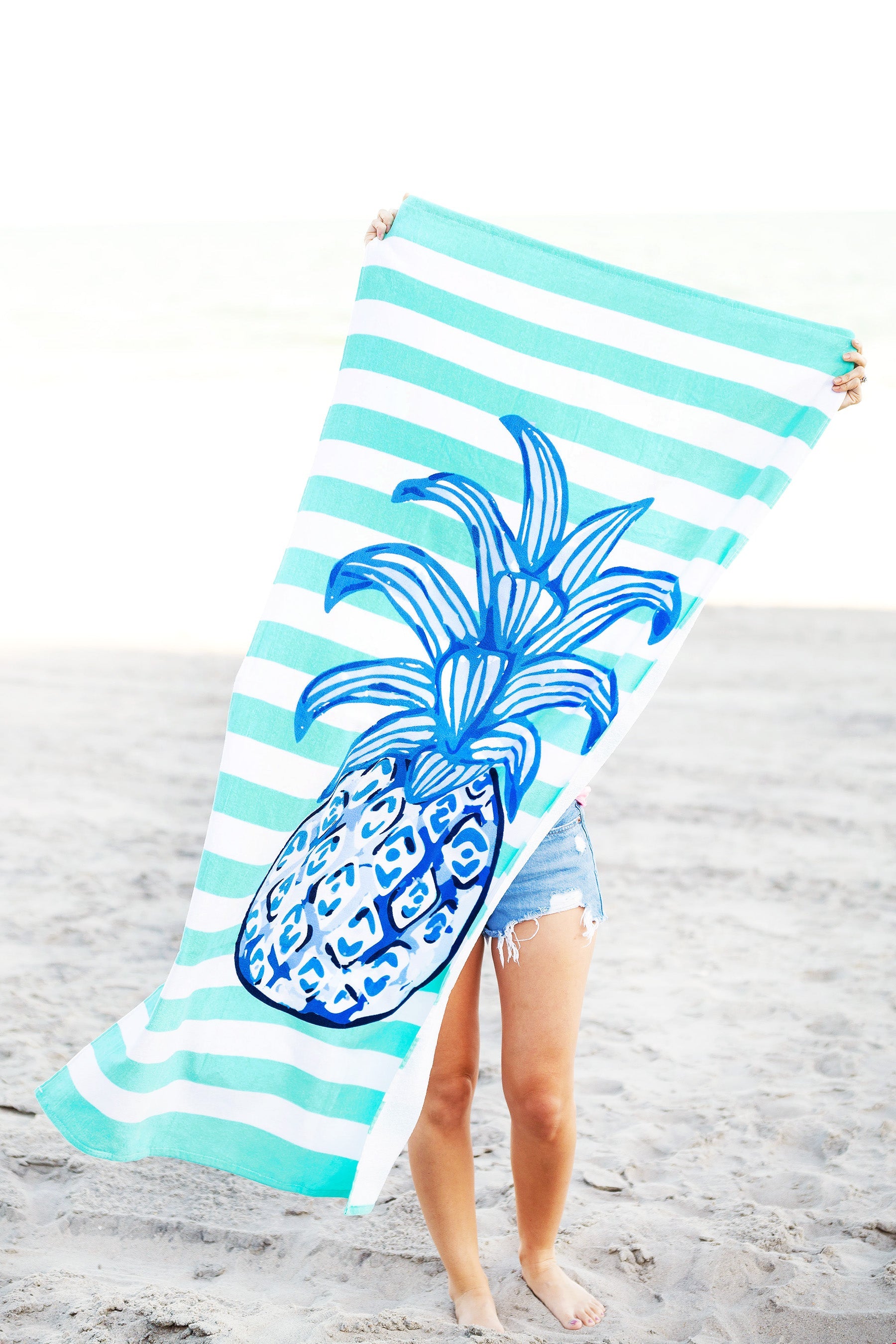 ✏️ Beach Towel - Pineapple Stripe (Customizable)